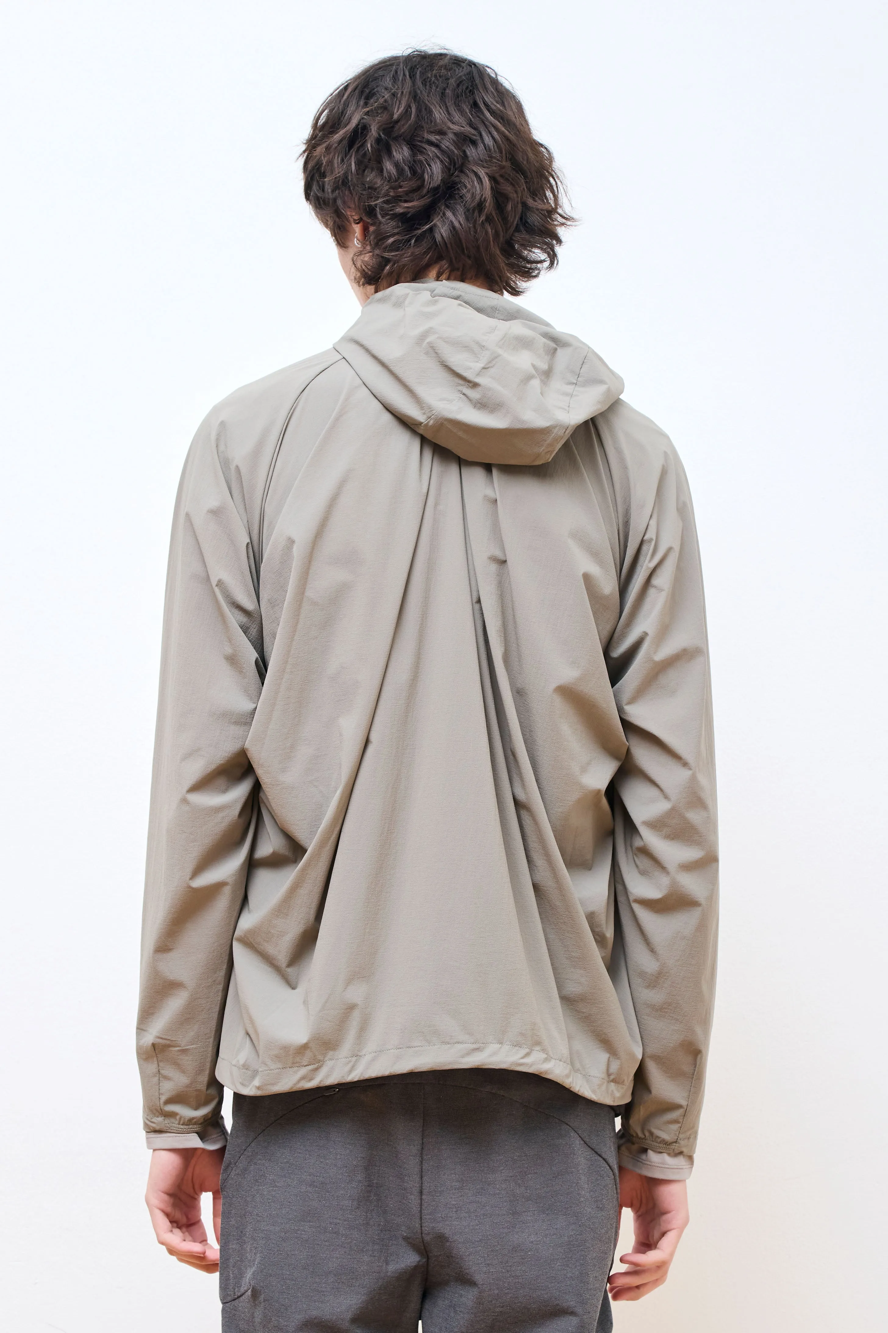 7.0 Technical Jacket Right Warm Grey