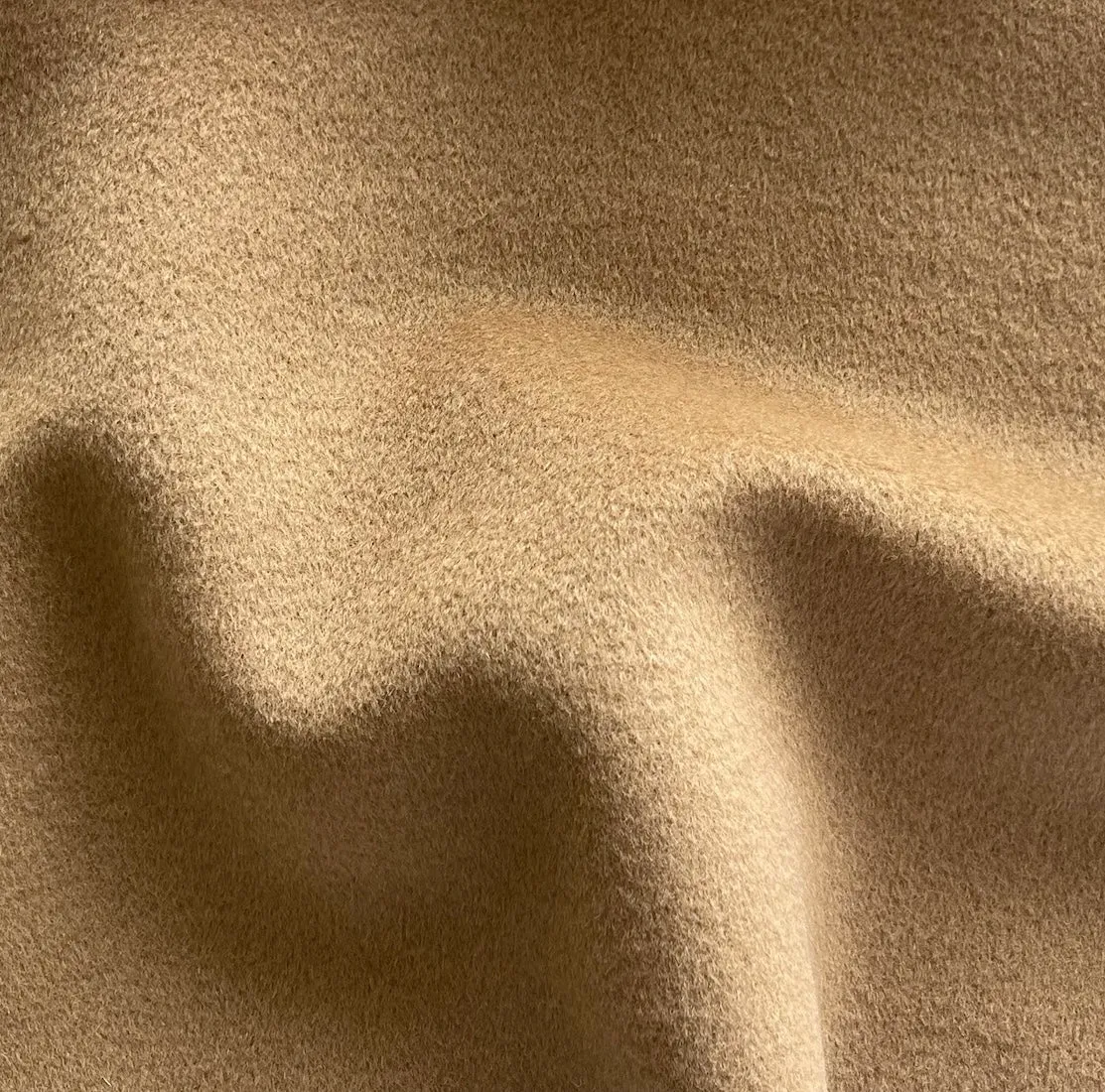 Colombo Honeyed Camel Cashmere Coating (Made in Italy)