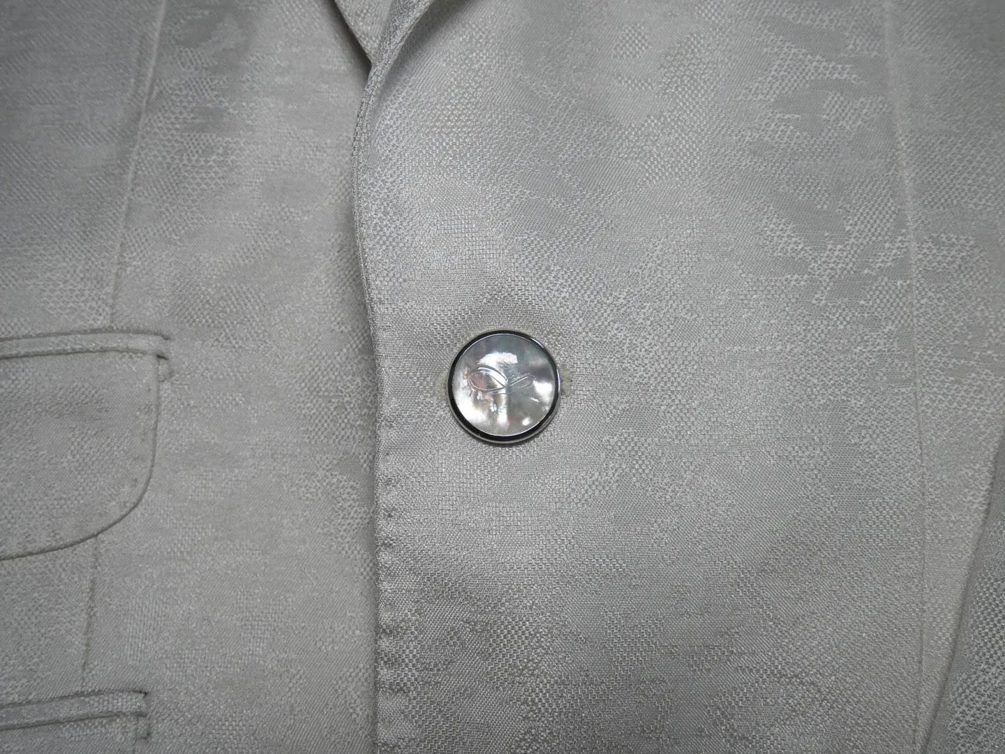 Mother Of Pearl With Silver Tone Buttons For Sports Jacket